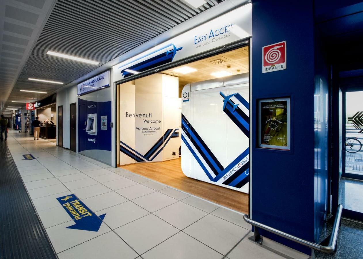 Resting Pods - Zzzleepandgo Vrn Verona Airport Hotel Caselle Di Sommacampagna Exterior photo